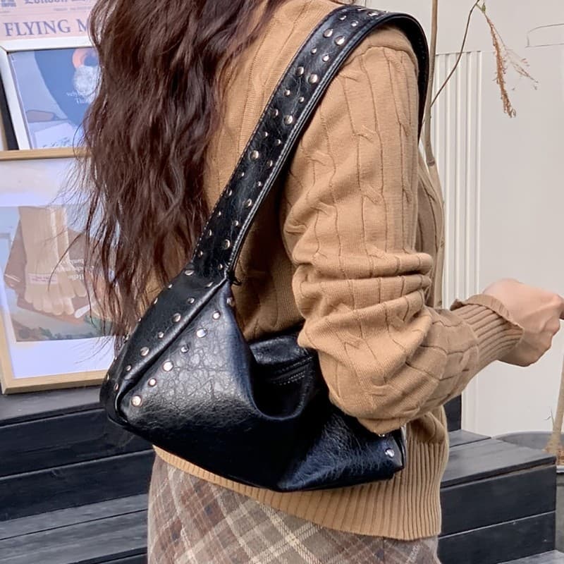 BO Bolsa Moderna Cravejada De Couro PU De Ombro Nas Axilas Para Mulheres