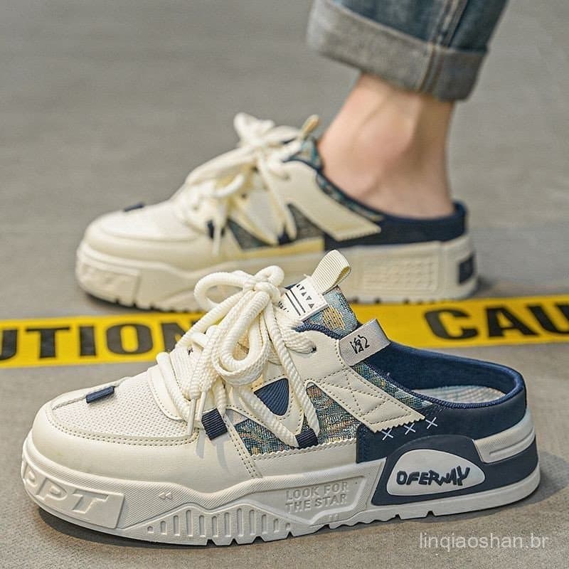 Chinelos Masculinos 2025, Novo Estilo de Verão, Respirável, Versátil, Slip-On, Calçado Moderno, Design de Bico Fechado S