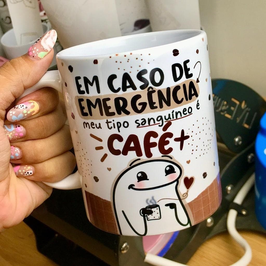 Caneca Personalizada Flork Café, Em Caso De Emergência Meu Tipo Sanguíneo e Café + ..