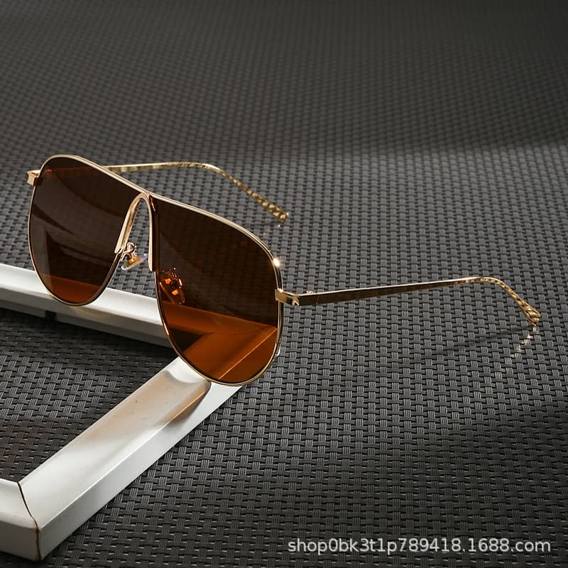 Moda à prova de vento óculos de Metal grande quadro óculos de sol de alta qualidade feminino piloto protetor solar à pro