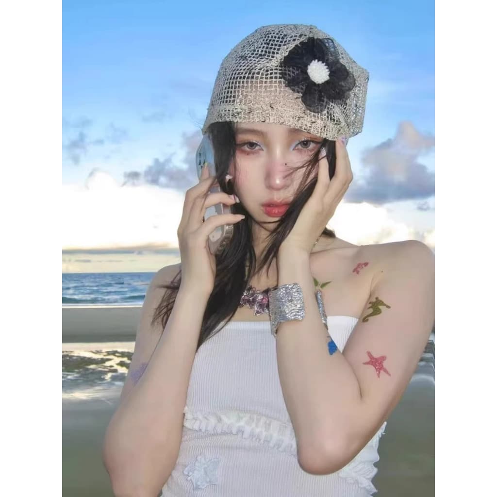 Retro flor oco chapéu de malha feminino verão estilo fino respirável rosto-olhando pequeno chapéu Baotou nicho Design pi