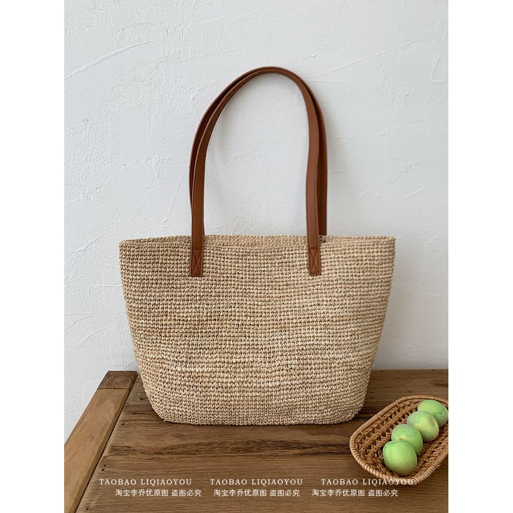 Li Qiaoyou Bolsa de ombro francesa retrô de ráfia tecida à mão feminina de grande capacidade para férias à beira-mar bol