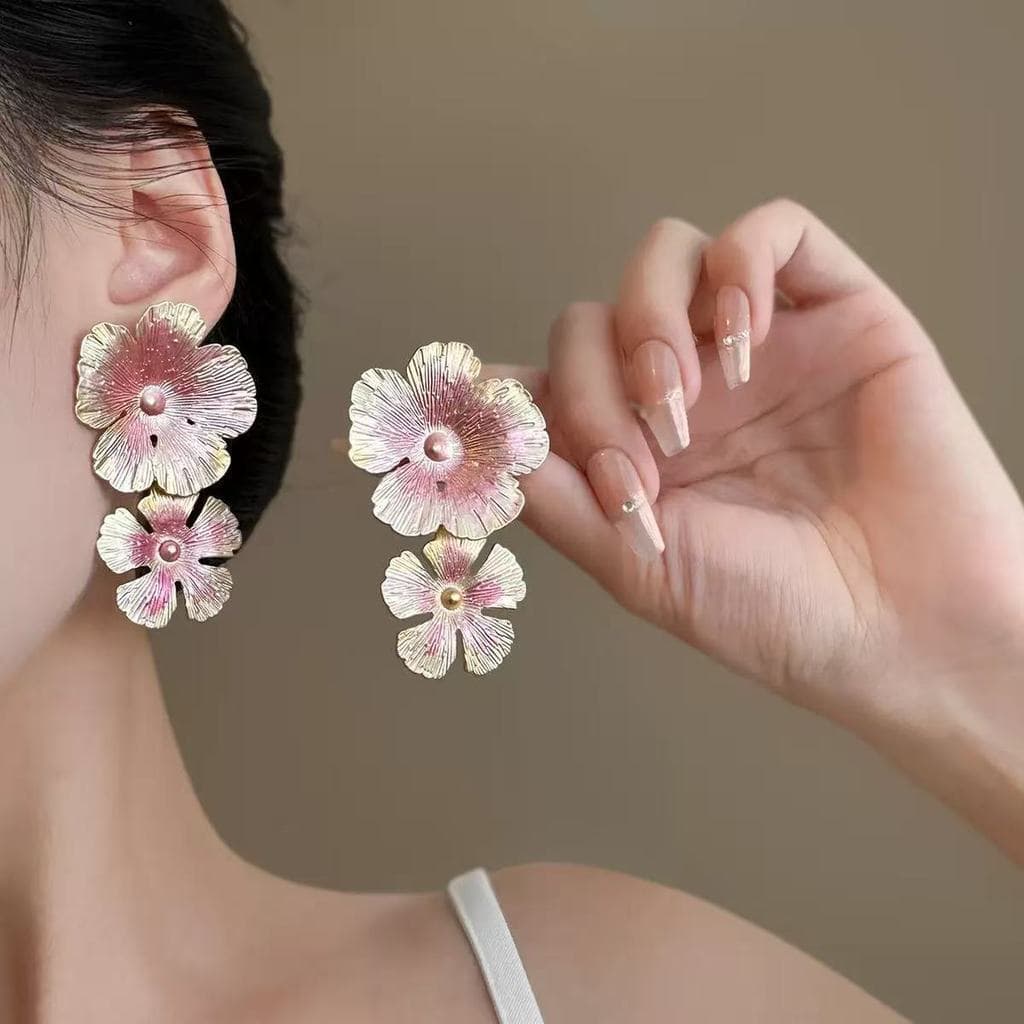 Francês Retro rosa esmalte flor brincos luz luxo High-End à beira-mar férias estilo brincos