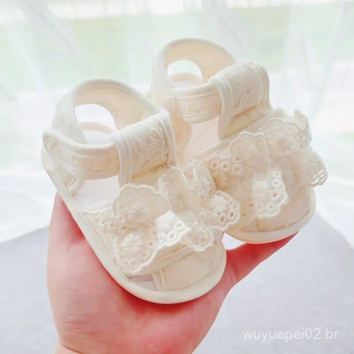 Sapatos de bebê sapatos de bebê sandálias de proteção para os pés bebê menina verão 1 ano de idade rendas sapatos de pri