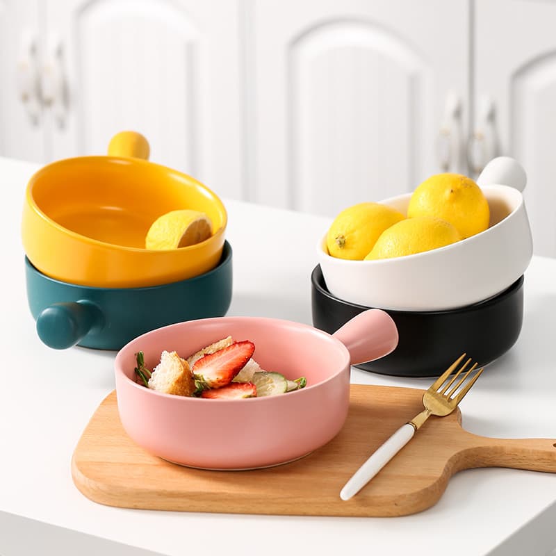 Tigela de arroz assada nórdica com alça, assadeira de cerâmica para uso doméstico, macarrão criativo, salada de frutas,