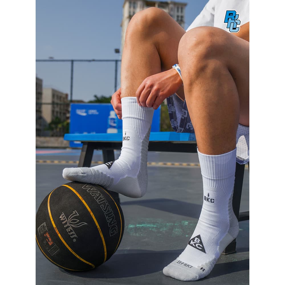 BKCXZICE relâmpago meias de basquete treinamento verão profissional prático esportes respirável engrossado tornozelo sup