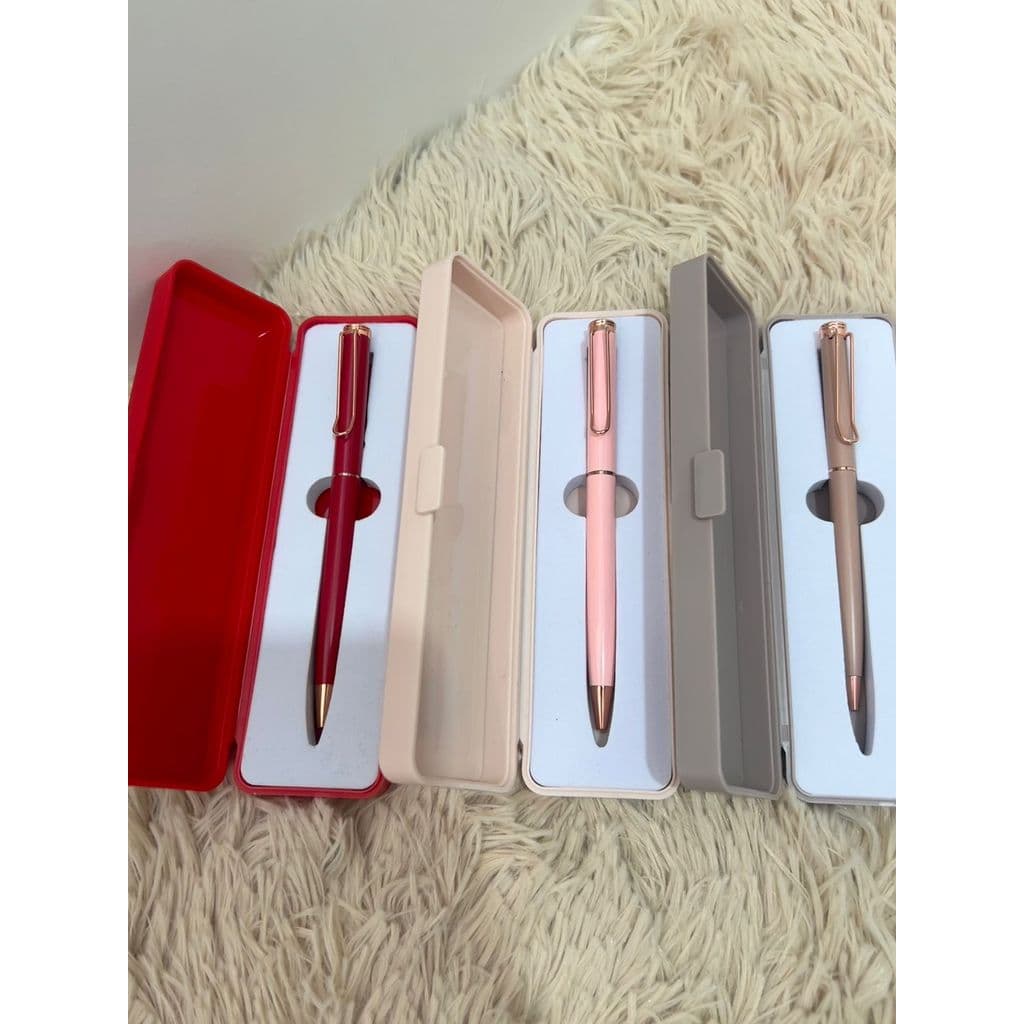Caneta com caixinha para presente