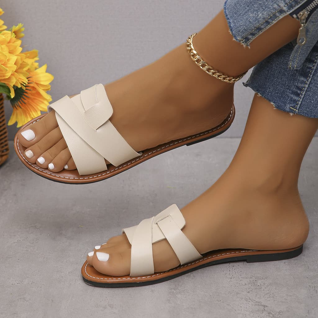 Chinelo de palha europeu americano comércio exterior tamanho grande leve dedo do pé aberto exterior usar uma palavra Ret
