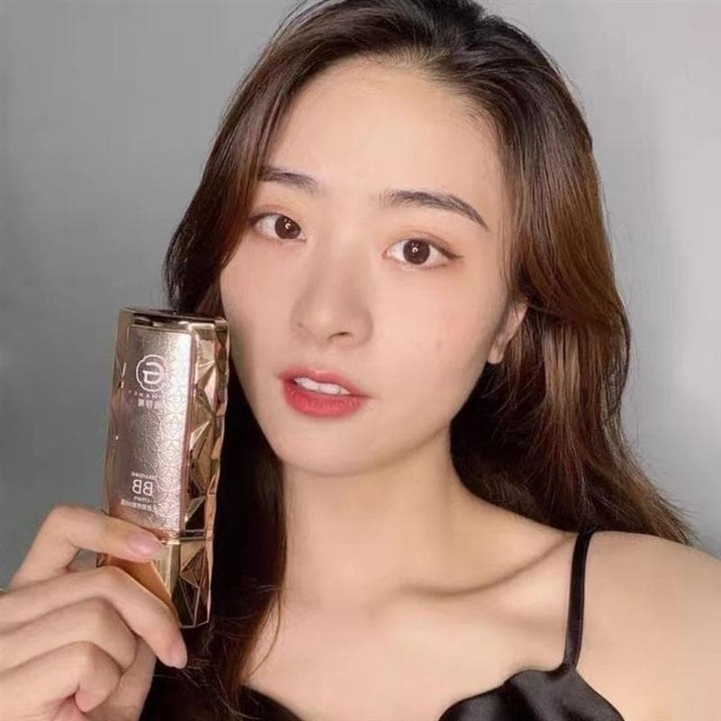 Novo produto Ji Cunxi Pequeno Cristal Diamante BB Creme Feminino Não-Take-Off Hidratante Genuíno Pequeno Diamante Dourad