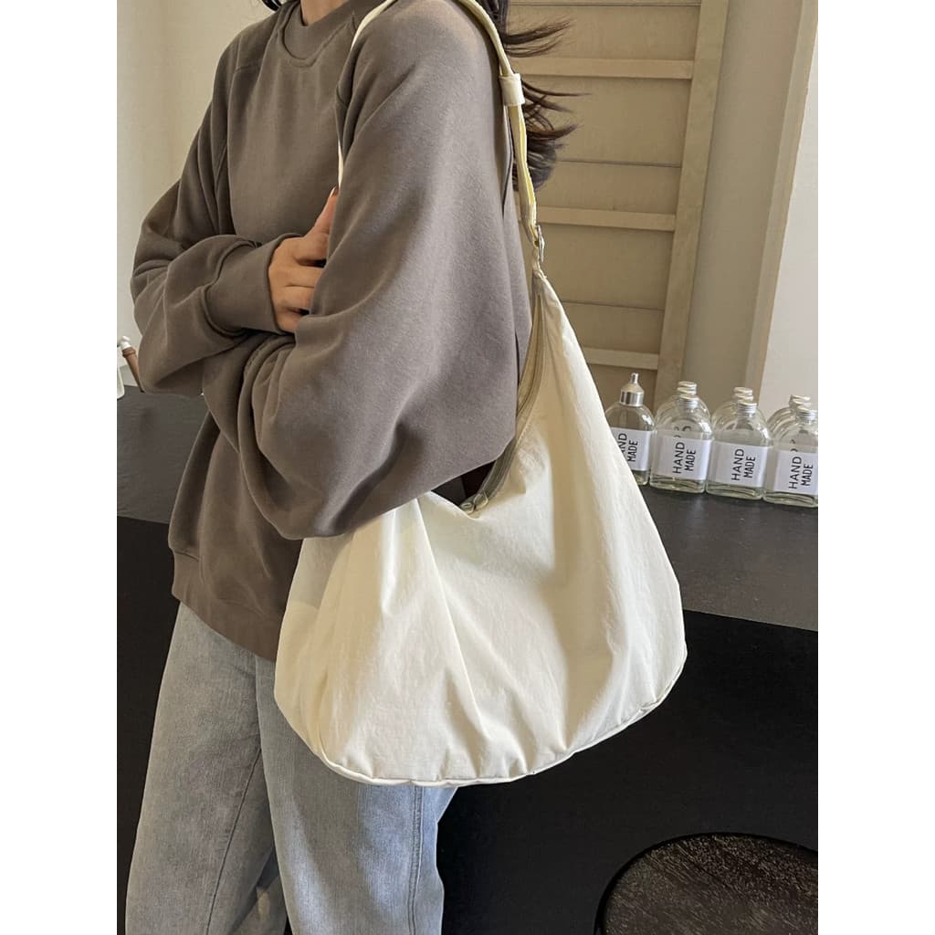 Saco de pano de náilon à prova dwaterproof água saco do mensageiro 2026 novo estilo All-Match leve saco simples grande c