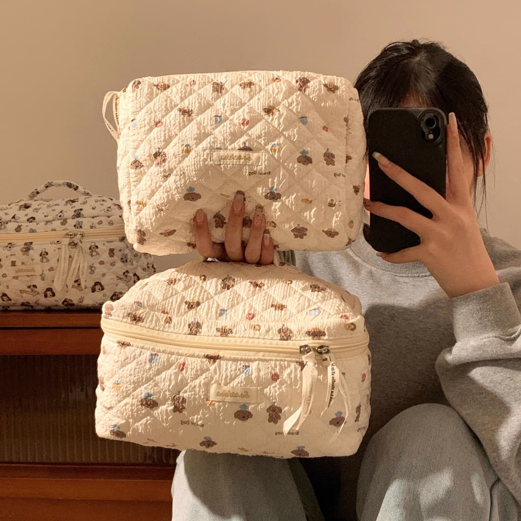 Bonito menina coração grande capacidade portátil saco cosmético feminino portátil viagem cuidados com a pele produto sac