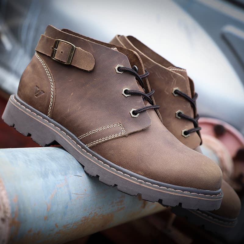 Botas curtas de motocicleta de couro genuíno genuíno botas femininas Retro Martin botas respiráveis botas gerais casuais