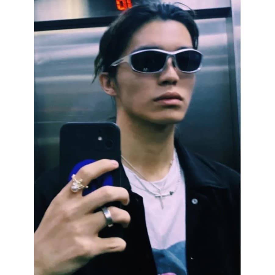 Estilo Punk bonito óculos de sol Qianxi tecnologia estilo foto óculos de sol Anti-ultravioleta fosco prata Motor