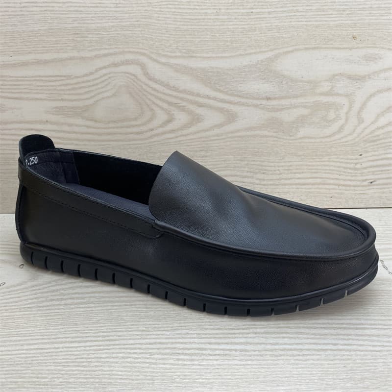 Sapatos de couro masculino 2025 novo estilo verão couro genuíno sapatos masculinos de um Pedal mocassins confortáveis Al