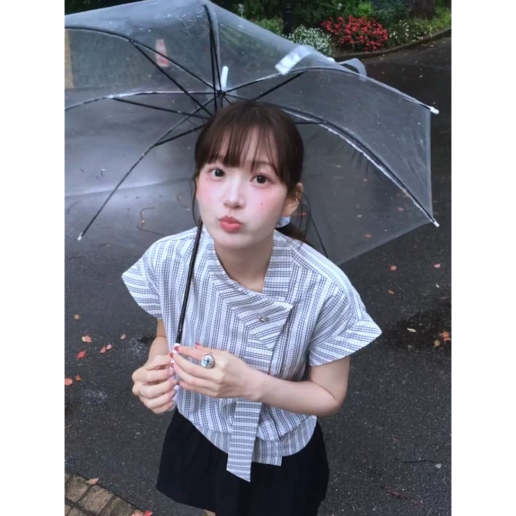 Coreano Retro costura listrado cinza camisa de manga curta feminina verão fino ajuste mais magro olhar Design