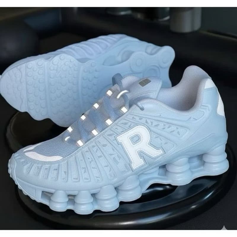 Tênis adulto Refletivo molas masculino 12 (Obs vai com a estampa da marca famosa)envio na caixa