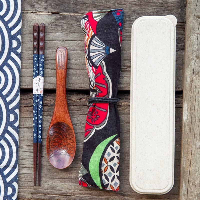 Conjunto de colher de pauzinhos estilo japonês Conjunto de talheres portáteis estilo japonês Colher de madeira Garfo Sac