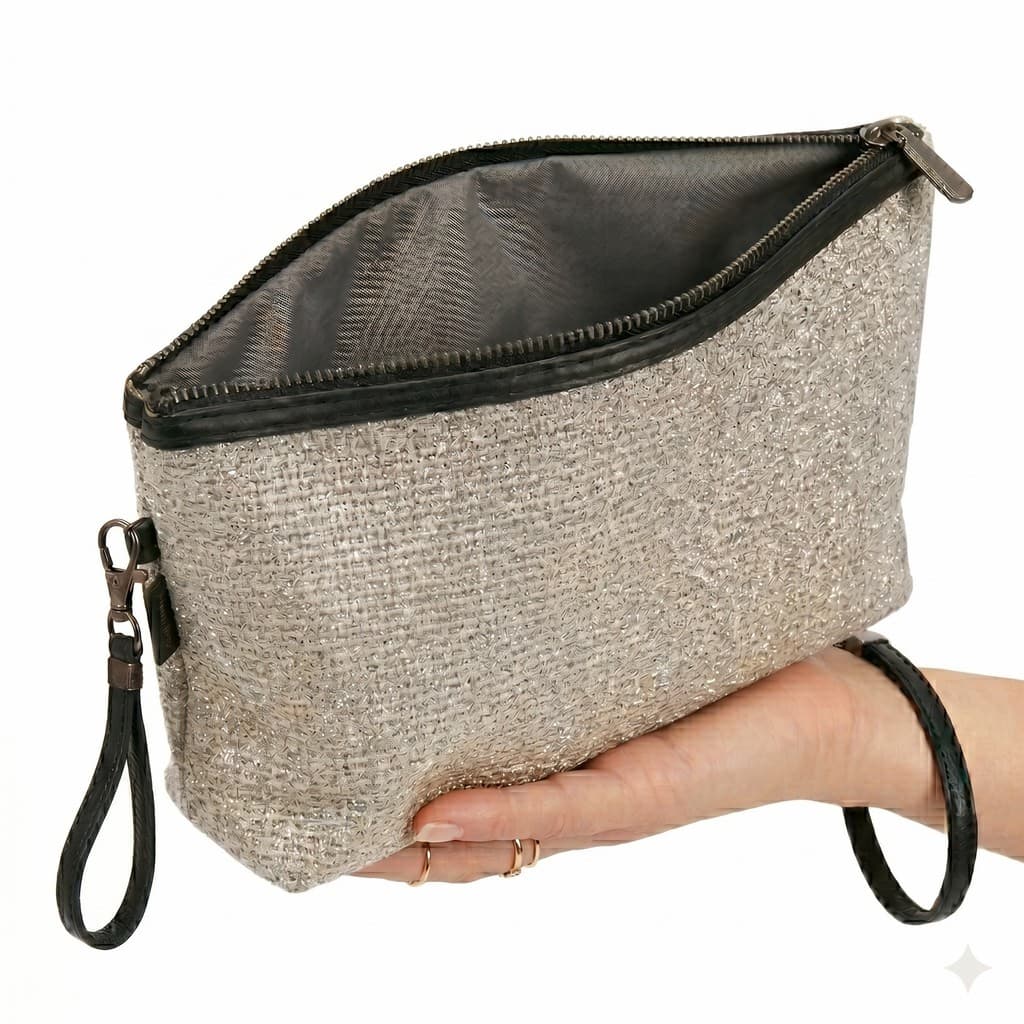 Necessaire Feminina Prata  para Viagem e Maquiagem NEC-002TZ