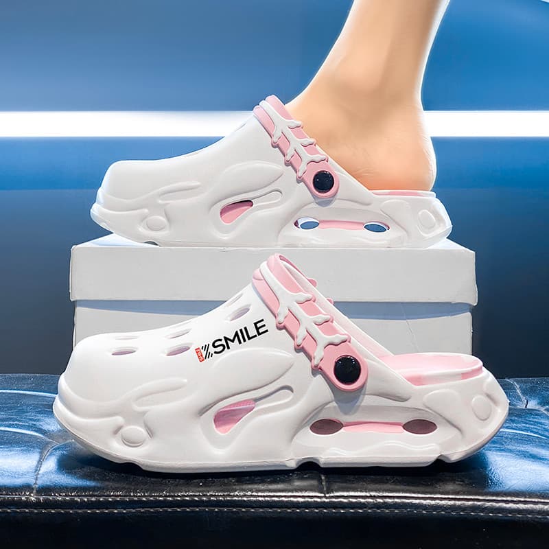 Buraco sapatos femininos exterior Wear verão antiderrapante desodorante Toe-coberto chinelos casal de sola grossa aument