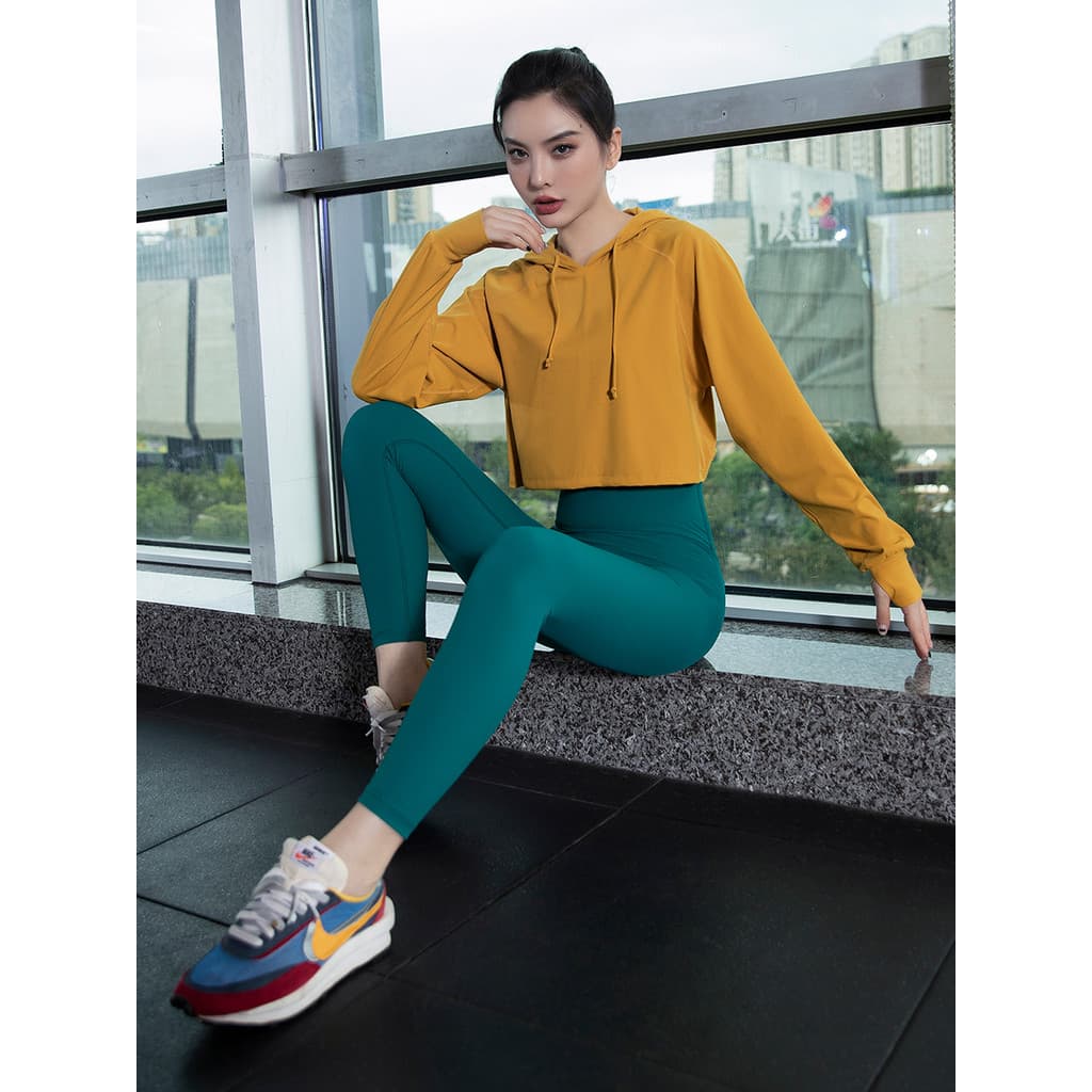 Roupas de Yoga correndo esportes terno feminino outono inverno Fitness topos mais magro olhar respirável High-End treina