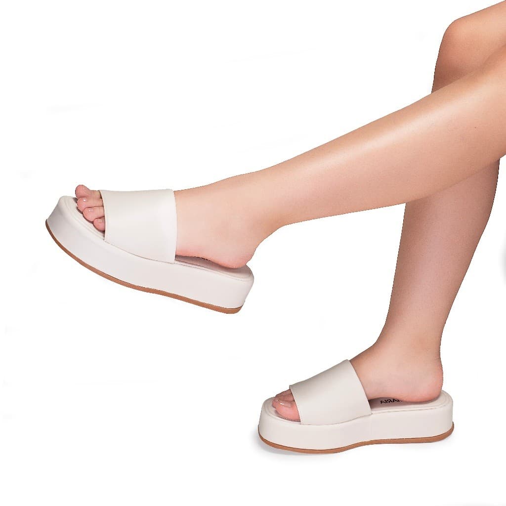 Chinelo Feminino Sandália Plataforma Flatform Confortável Lançamento