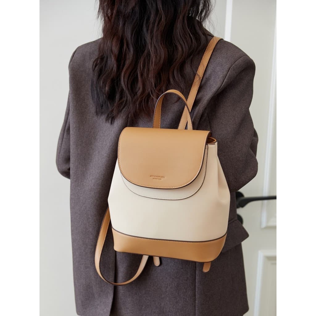 Hong Kong Retro moda mochila feminina 2026 novo estilo High-End nicho mochila Commuter simples contraste cor saco de via