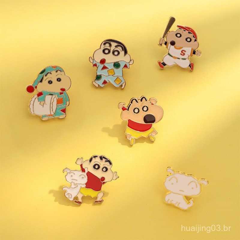 Broche Crayon Shin-chan, desenho animado do Shin-chan e Shiro, mercadoria de anime, broche de metal japonês fofo, acessó