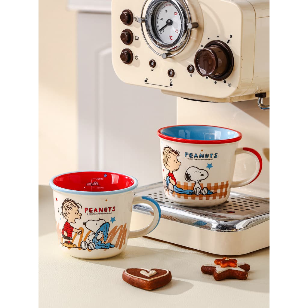 [Frete grátis] Copo de água Caneca Xícara de café Bonito desenho animado Snoopy Copo de água Copo de escala de leite Cai