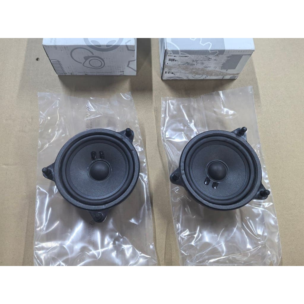 [Produtos Importados] Alto-falantes Burmester para Porta Central Mercedes-Benz V260 V250 V300 LIYO