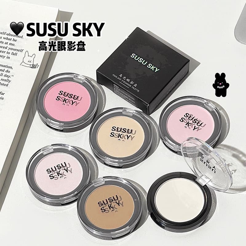 SUSU SKY Paleta de sombras de alto brilho Atmosfera legal Blush integrado Matte Brightening Contouring Cut-off Maquiagem