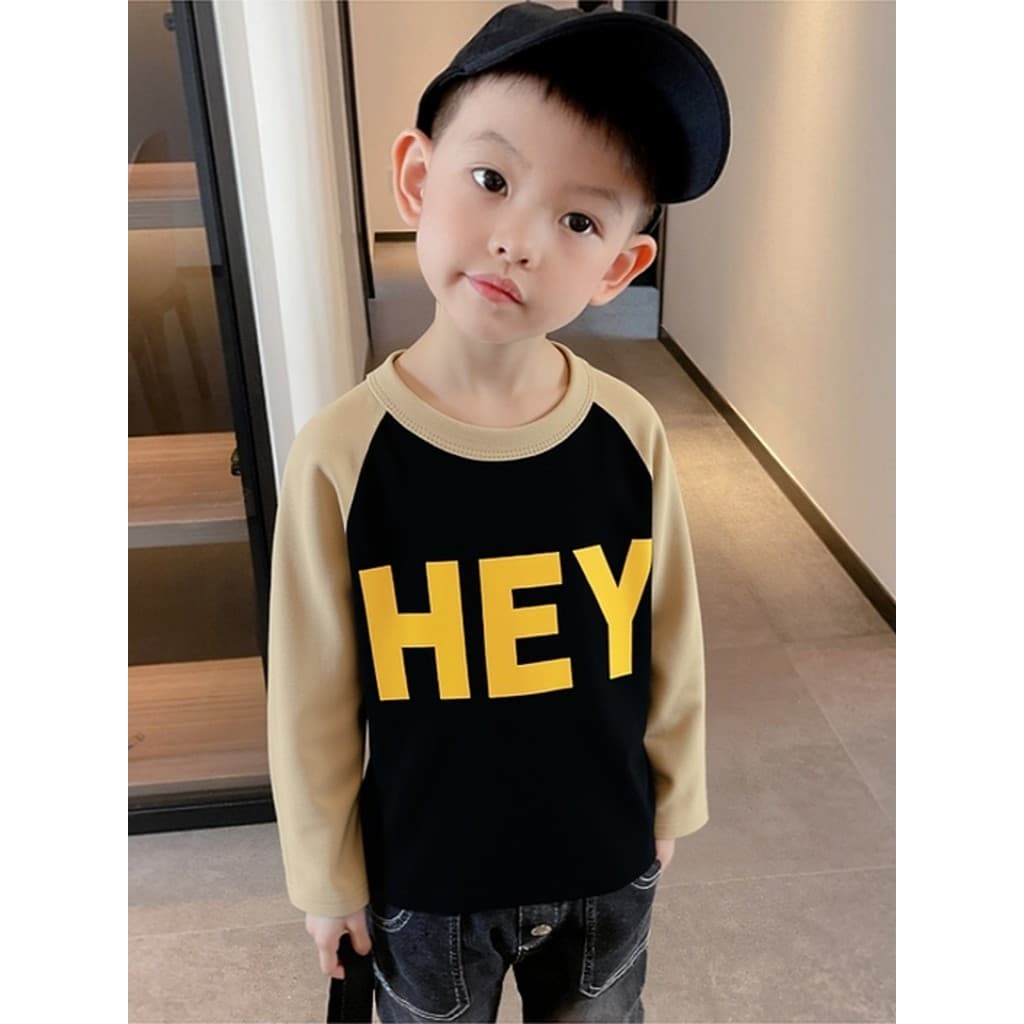 Marca roupas infantis primavera novos produtos 2026 camiseta infantil de algodão puro versão coreana bebê manga comprida
