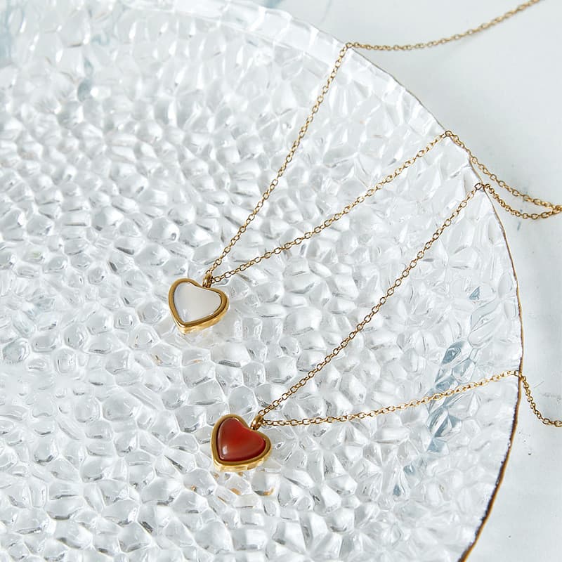 Colar feminino de ágata vermelha natural, estilo coreano, simples e único, com pingente em formato de coração e corrente
