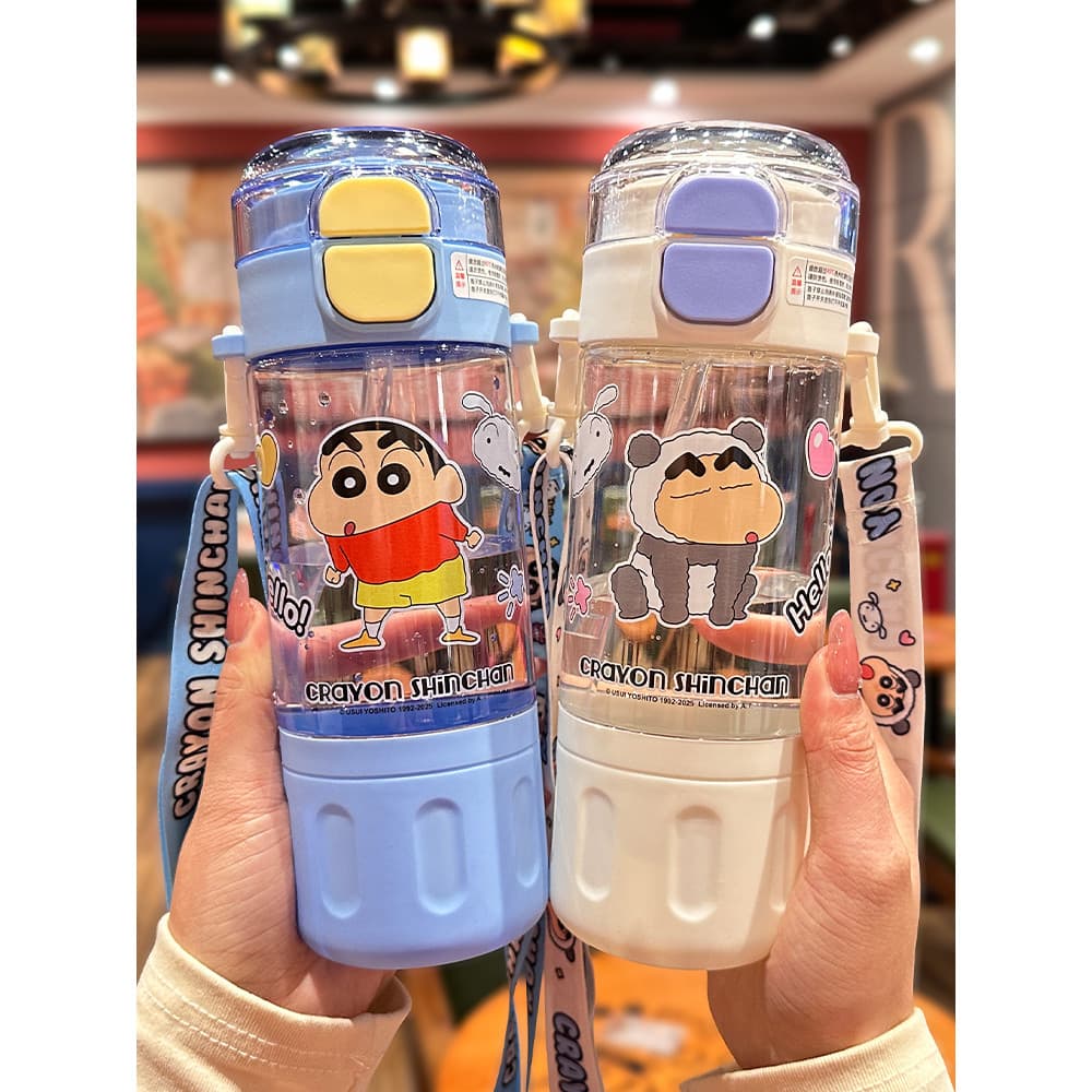 Crayon Shin-Chan copo de palha infantil Tritan resistente a altas temperaturas estudante copo duplo portátil garrafa de