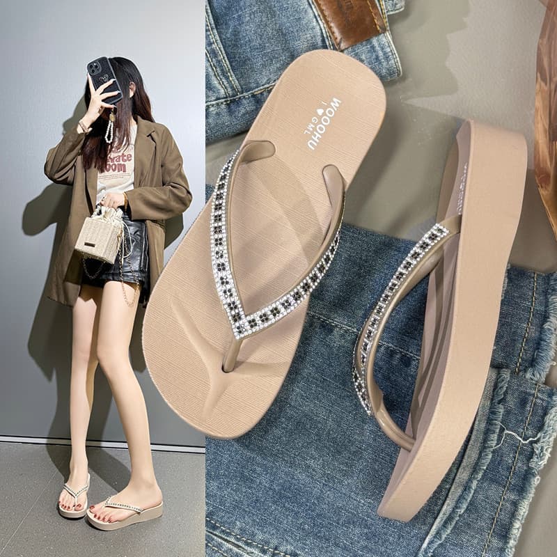 Moda strass flip-flops verão novo estilo flip-flops sandálias ao ar livre feminino chinelos de praia feminino banheiro b