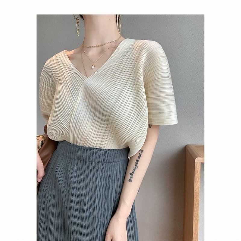 Miyake camisa pequena plissada feminina 2025 verão novo estilo solto com decote em V meia manga Chiffon camisa plissada