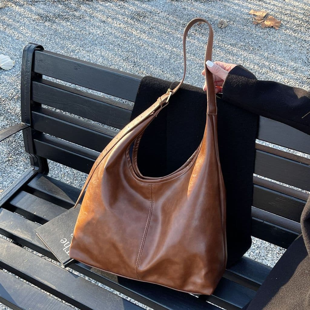 Bolsa nas axilas de grande capacidade 2026 Novo estilo Bolsa de ombro feminina Bolsa Tote de viagem de alta qualidade