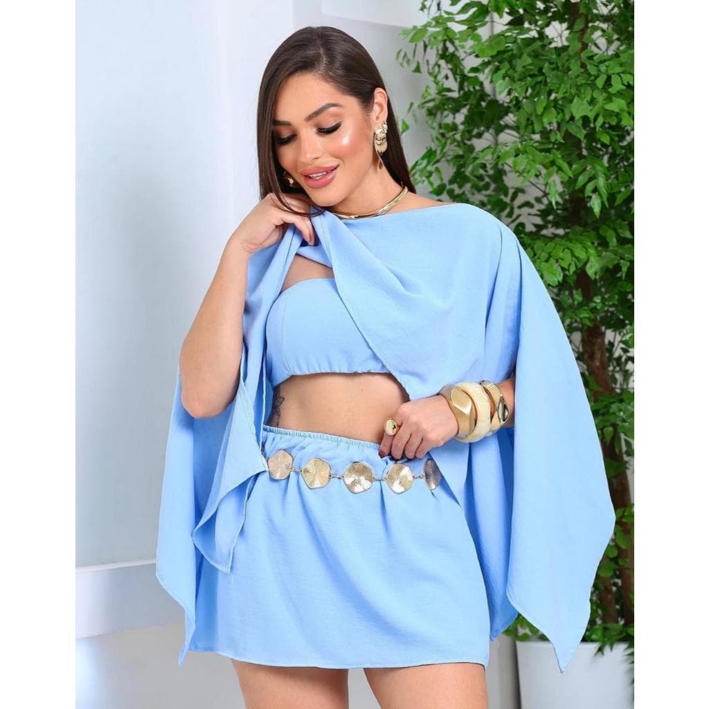 Conjunto 3 Peças Top , Capa e Short Saia Moderno com Caimento Estiloso no Tecido Duna Elegante.