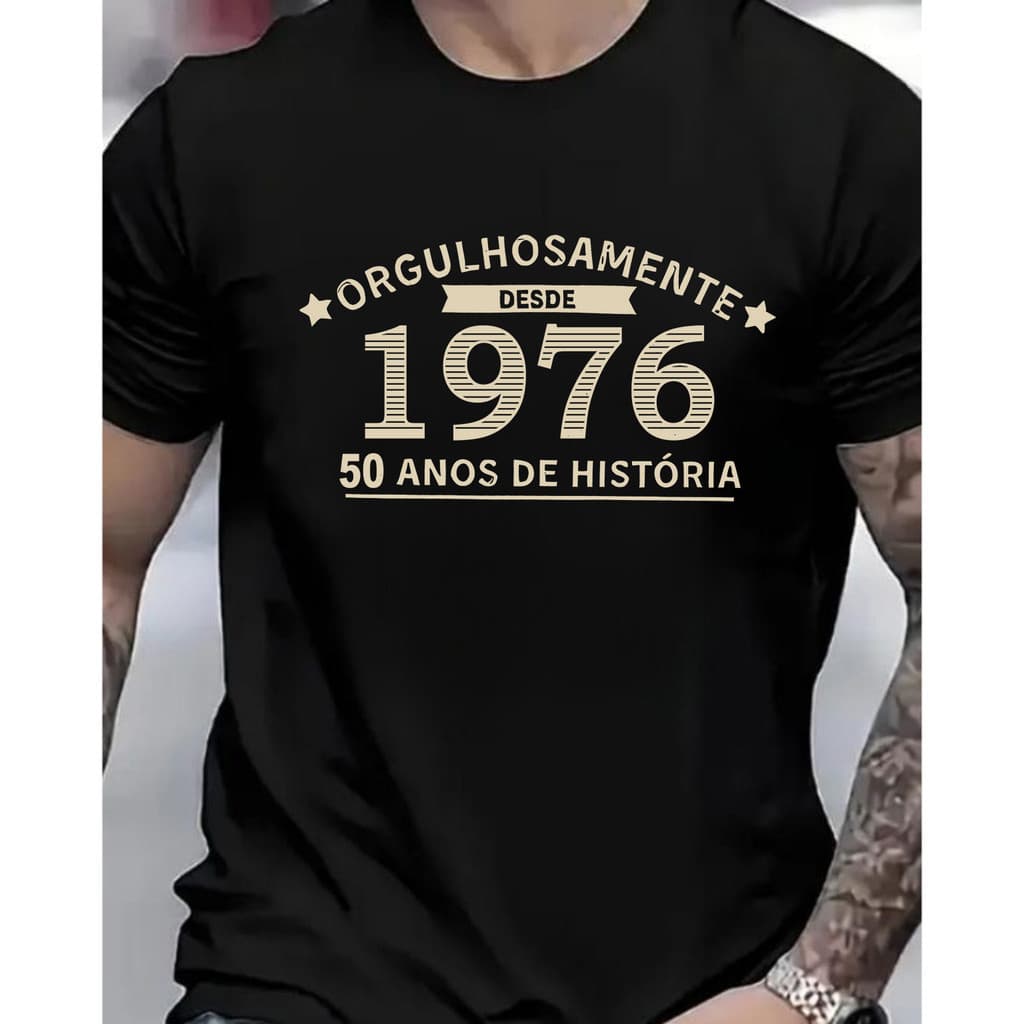 [Camiseta Premium em Algodão Puro]VU Masculino Curto 1976 Vintage Estilo Retrô Cinza Casual Dia a Dia