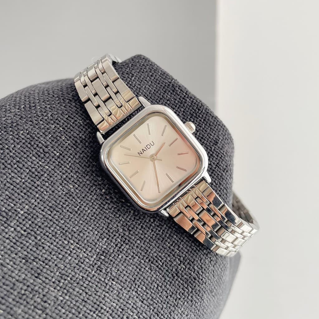 Nicho simples estilo legal relógio feminino ins luz luxo High-End moda temperamento Retro quadrado relógio de banda de a