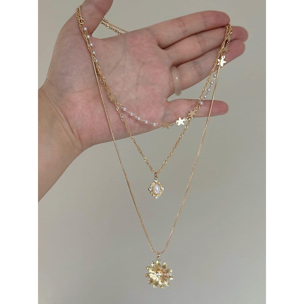 Medieval empilhamento margarida flor estrela colar feminino boêmio Retro clavícula corrente nicho High-End colar