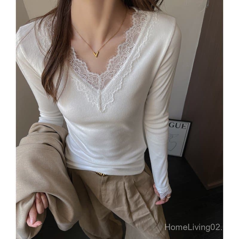 Camiseta feminina de manga longa com decote em V e acabamento em renda, para outono e inverno, feita de veludo alemão co