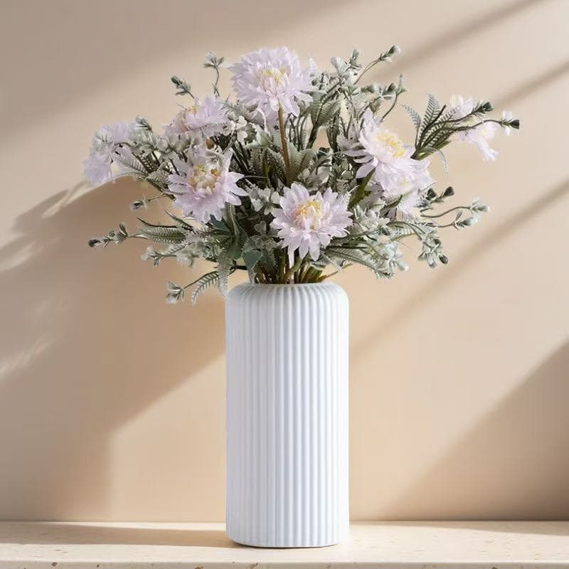 Instantâneo / Vaso de plástico listrado vertical / mesa de jantar da sala de estar