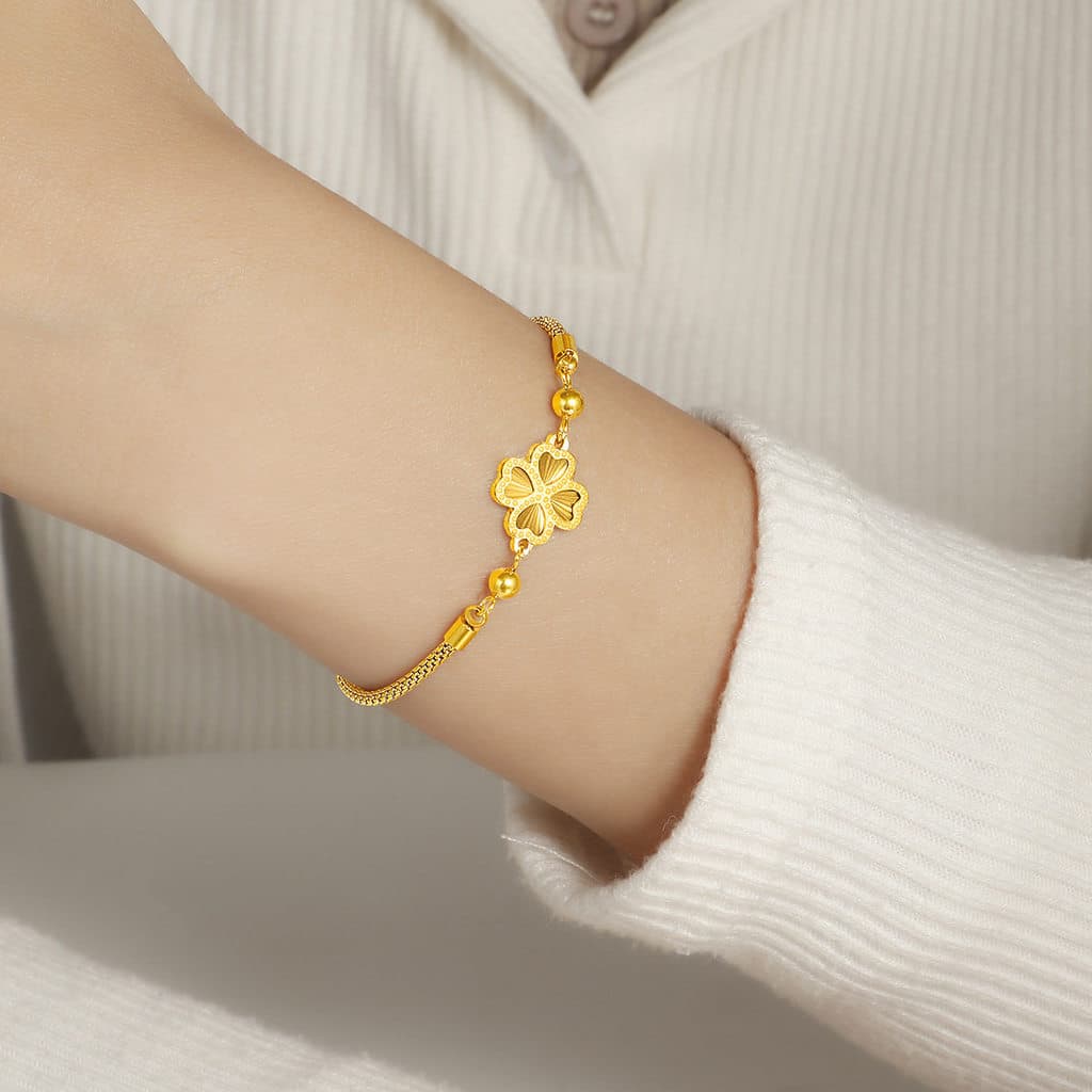 pulseira feminina pulseira Laser trevo de quatro folhas pulseira feminina novo estilo luz luxo High-End titânio aço puls