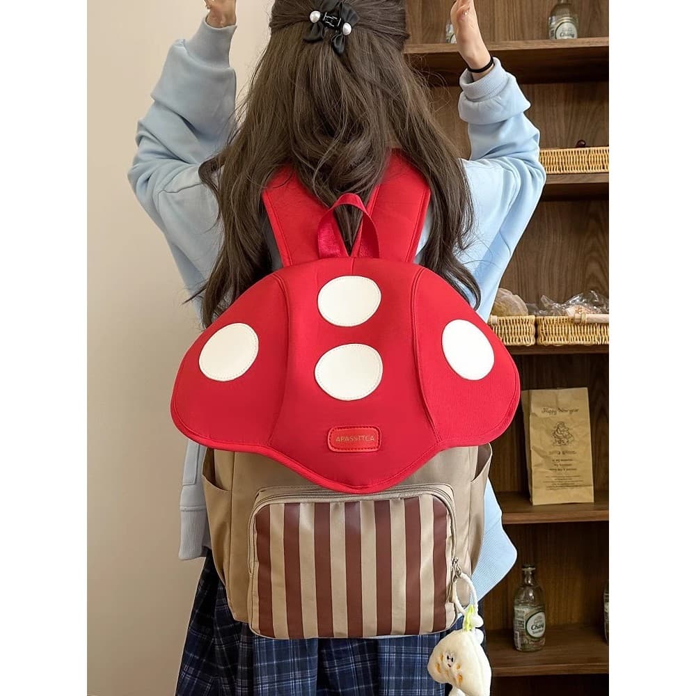 Cogumelo mochila meninas nicho criativo único Commuter mochila de viagem feminino estudantes do ensino fundamental feio