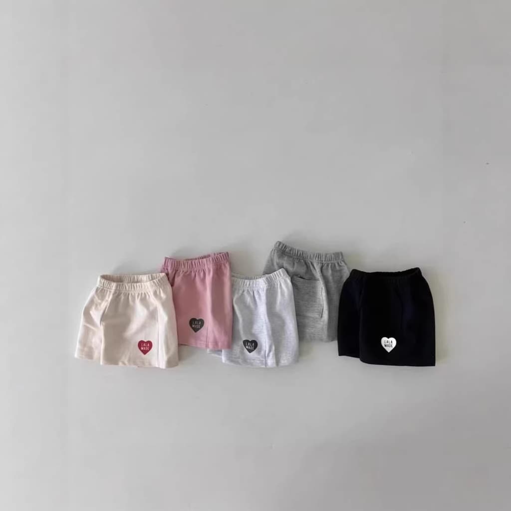 Meninos meninas estilo verão cor sólida Casual All-Match Shorts crianças amor versão coreana calças bebê estilo fino mod