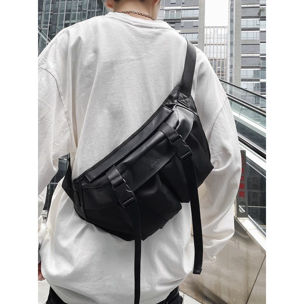 Bolsa mensageiro masculina PU All-Match bolsa de ombro de grande capacidade bolsa de peito masculina estilo japonês moch