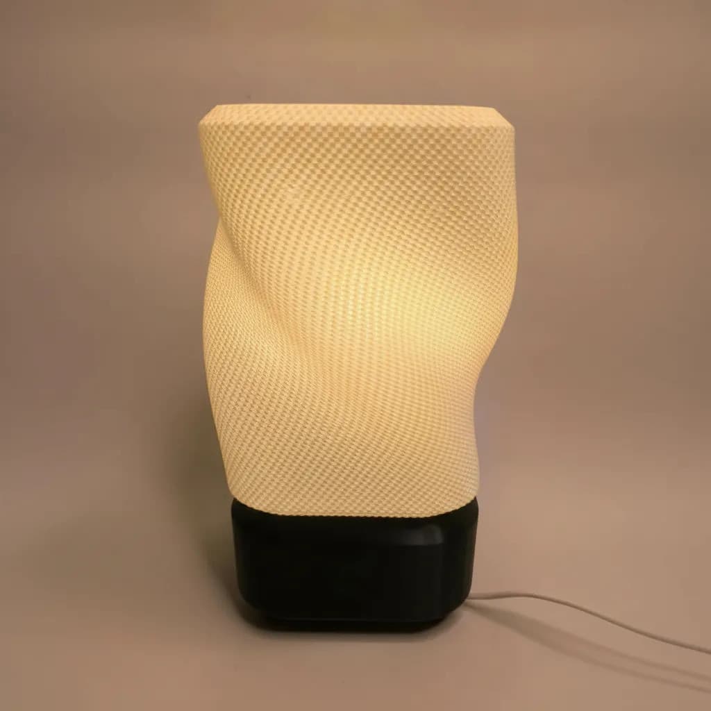 Luminária / Abajur De Mesa Duna Com Lampada