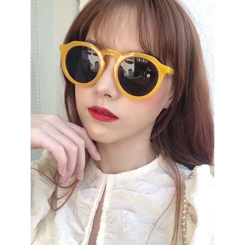 Ins óculos de sol feminino versão coreana na moda influenciador Retro fino grande rosto rua tiro óculos de sol rosto red