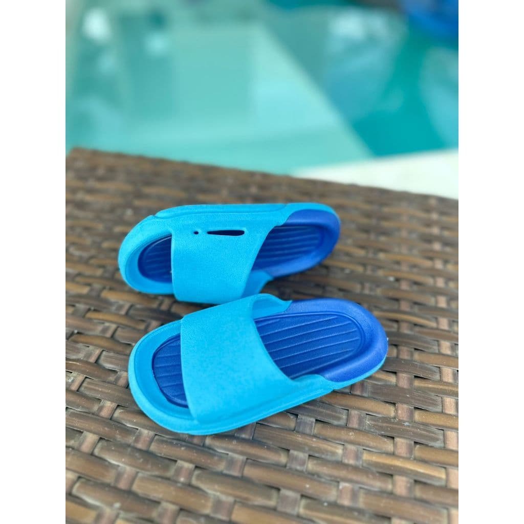 Chinelo Infantil Nuvem Antiderrapante Super Macio Confortável Menino Azul