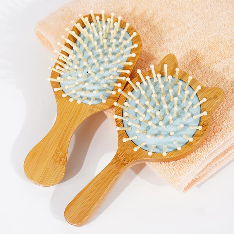 Estoque pronto Mini pequena almofada de ar de bambu pente de massagem menina bolsa portátil portátil estilo rápido pente